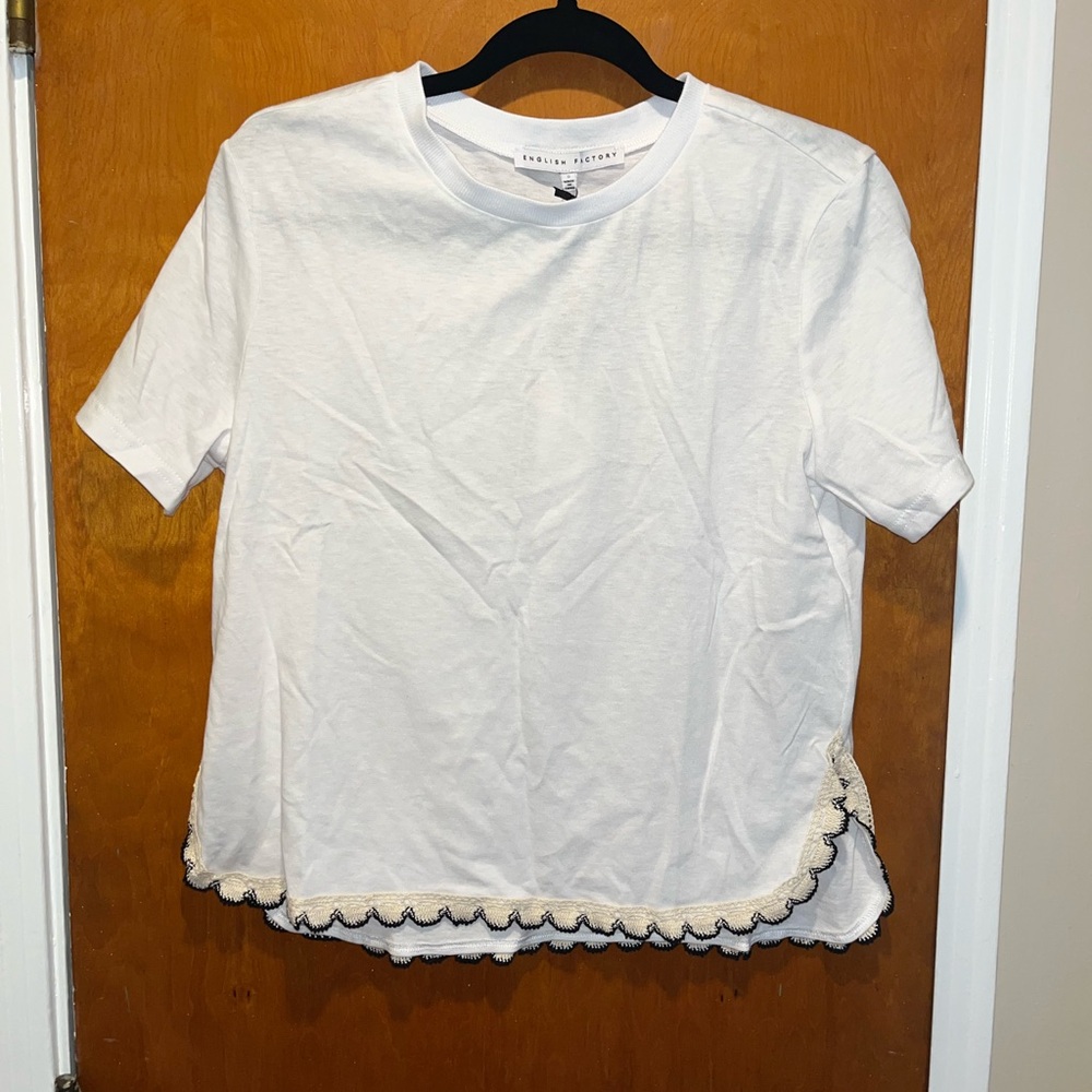 English Factory White Top with Scalloped Hem